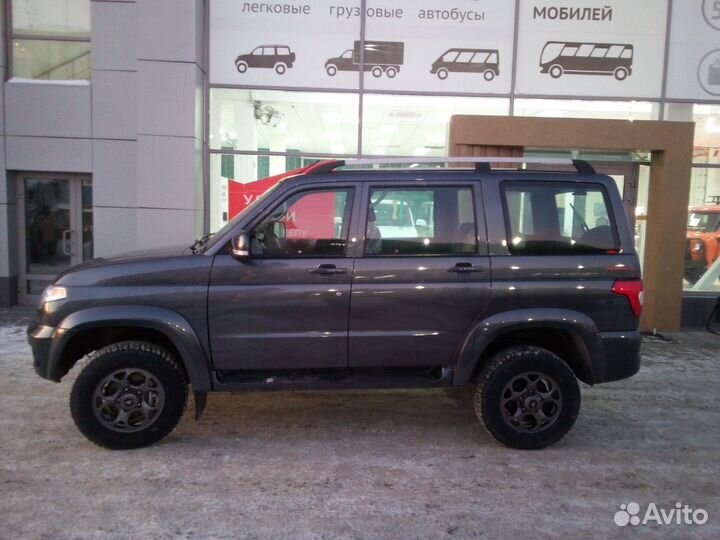 УАЗ Patriot 2.7 МТ, 2024