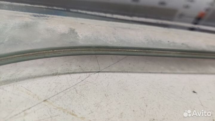 Стекло задней левой двери Infiniti M Y51