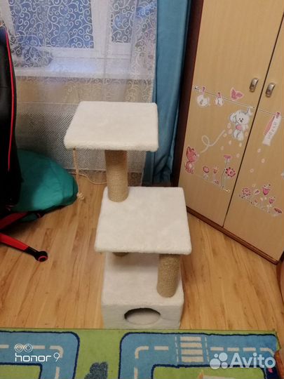 Домик для кошки с когтеточкой