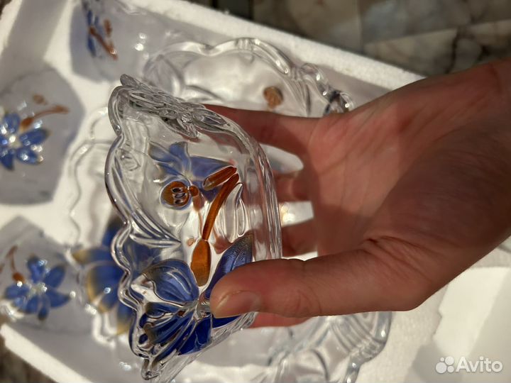 Набор чашек или салатники