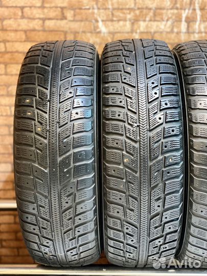 Kumho I'Zen KW22 185/65 R15