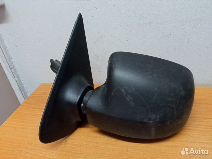 Зеркало левое Renault Logan 2 2014+
