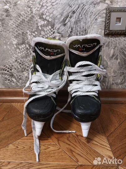 Коньки хоккейные Bauer Vapor X4 JR 2 D
