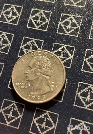 Монета liberty quarter dollar