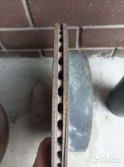 Тормозные диски CX-7 задние