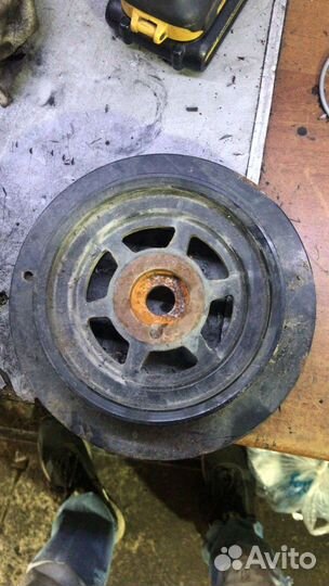 Шкив коленвала туарег 3,2