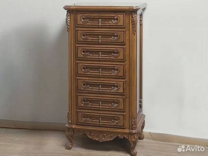 Комод высокий 