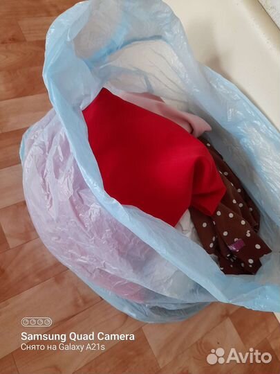 Продам вещи пакетом