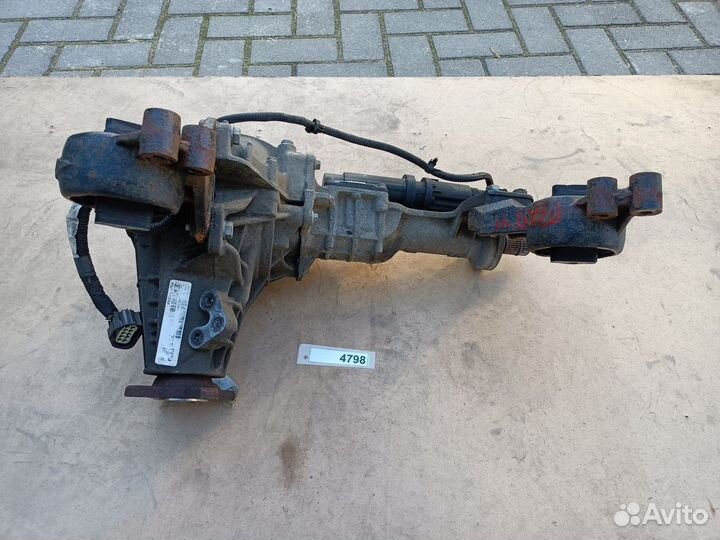 Мост передний