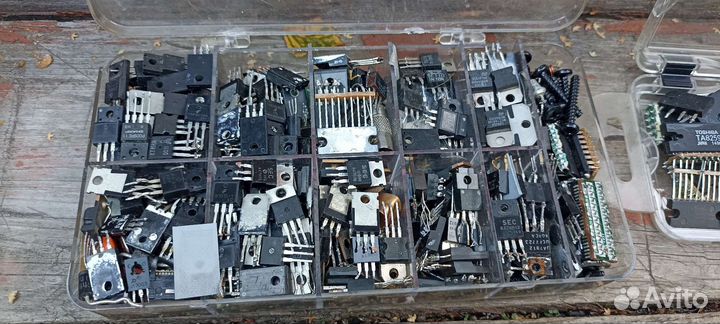 Электронные компоненты