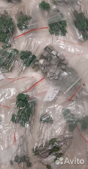 Конденсаторы км