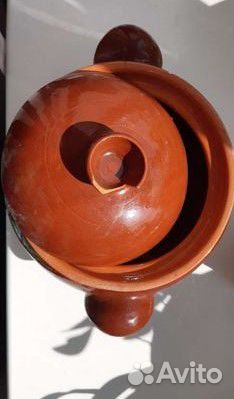 Глиняный горшок