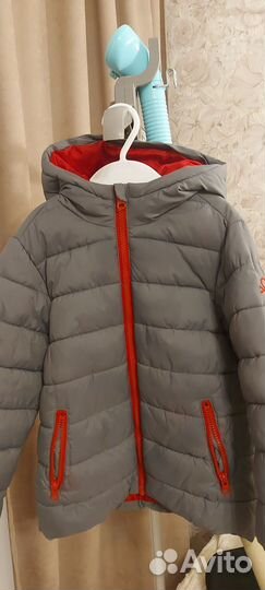 Куртка на мальчика Benetton, 110р