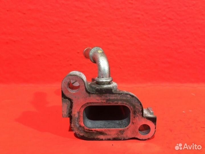 Фланец системы охлаждения Honda Civic 5D R18A2