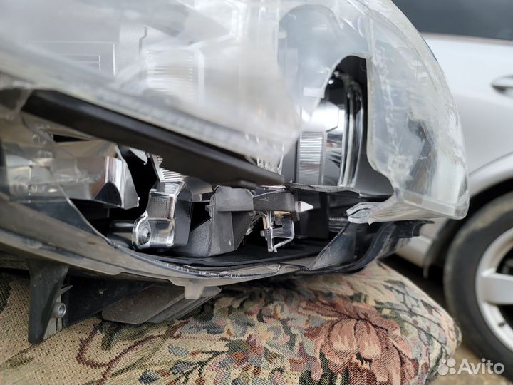 Фара правая f10 рестайлинг