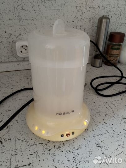 Подогреватель Medela