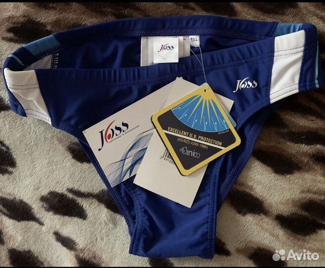 Плавки-шорты новые р. 164 и плавки р. 152 и р.140