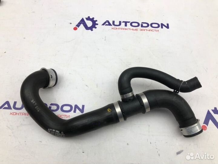 Патрубок радиатора нижний Mercedes E-Class W211