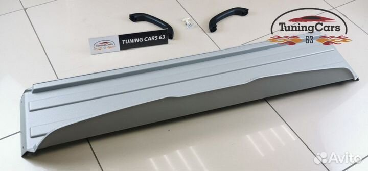 Полка потолочная Лада Ларгус в багажное отделение