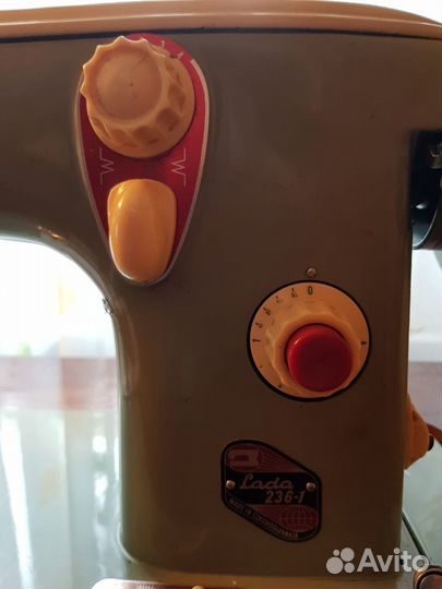 Швейная машинка LADA Чехословакия