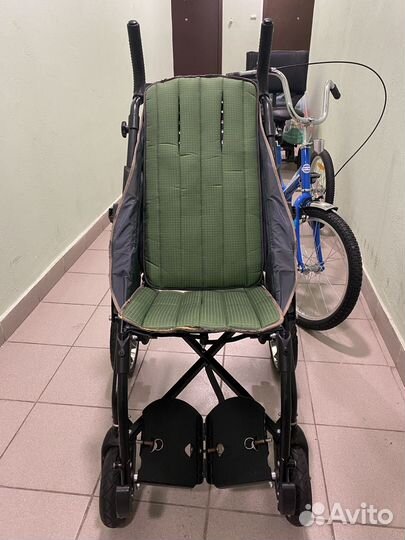 Коляска трость Hoggi zip для детей с дцп