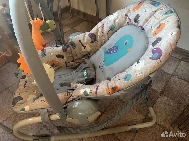 Шезлонг детский