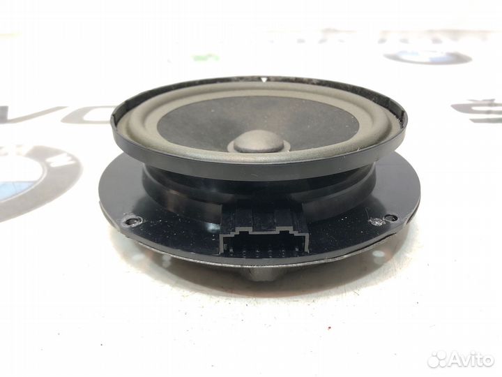 Динамик задний Skoda Yeti 5L 1.2 cbzb 2010