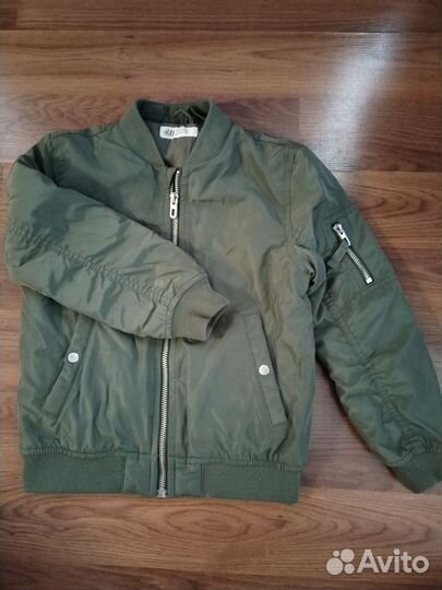 Бомбер для мальчика hm 110-116