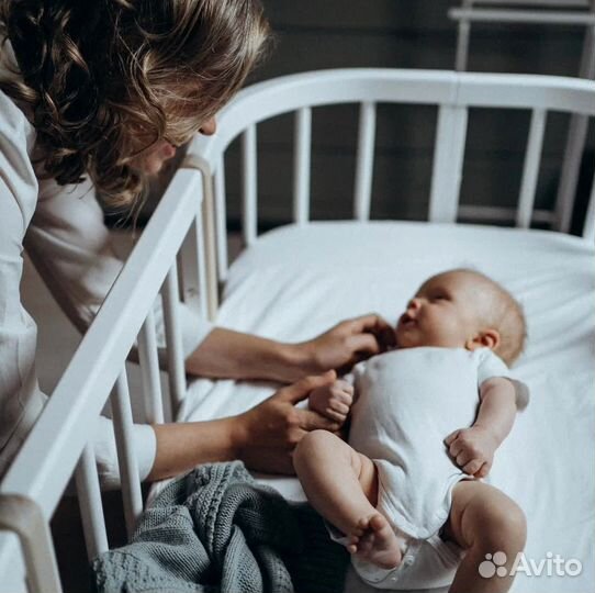 Детская кровать на колесах