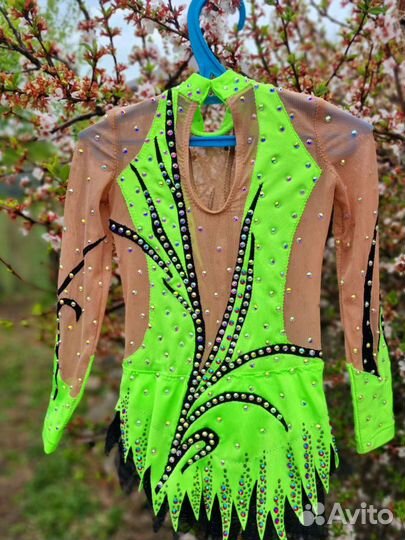 Купальник для художественной гимнастики