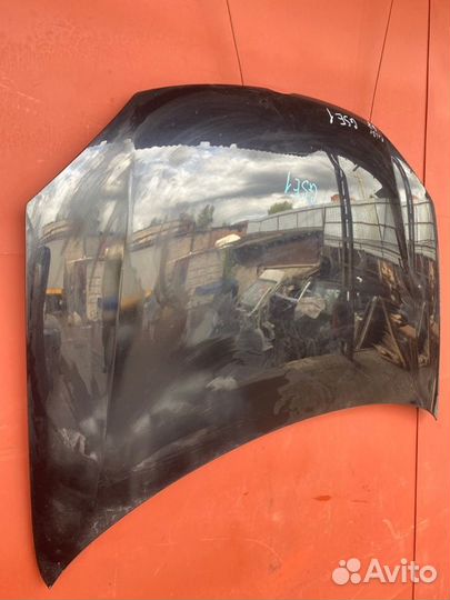 Капот Vw Jetta седан BMY 2007