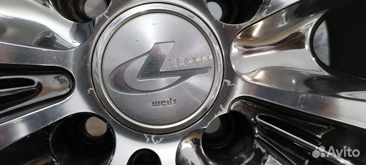 Advanta HTR-700 205/40 R17