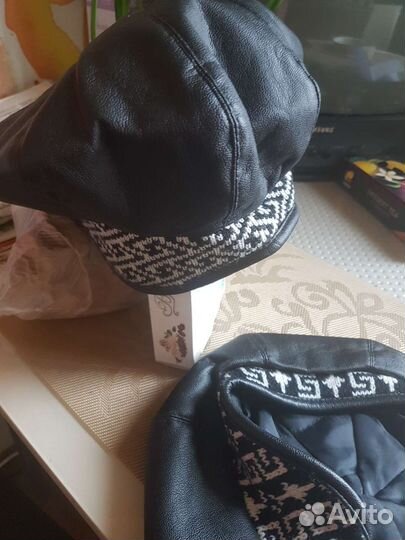Берет женский кожаный
