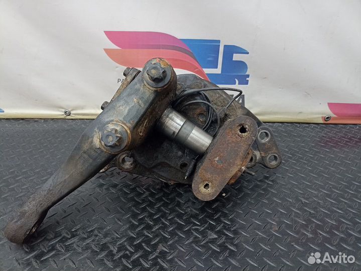 Кулак поворотный правый Iveco Stralis