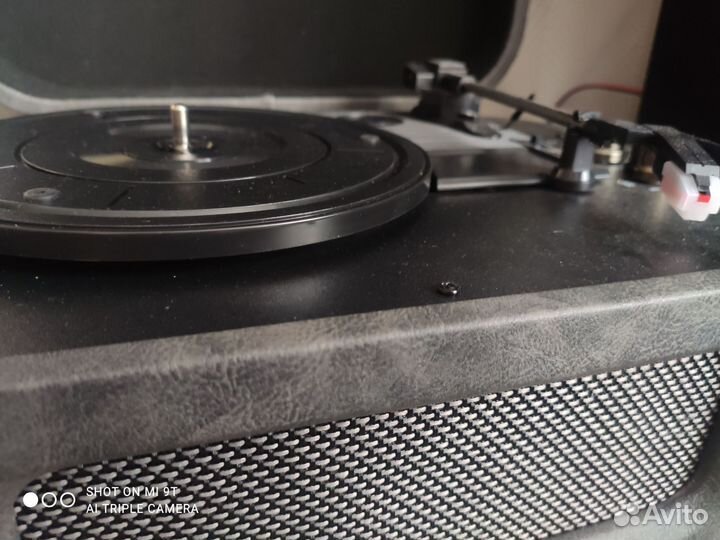 Проигрыватель винила Ritmix lp190b