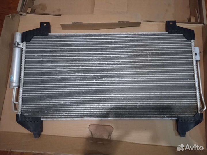 Радиатор на Mitsubishi Outlander