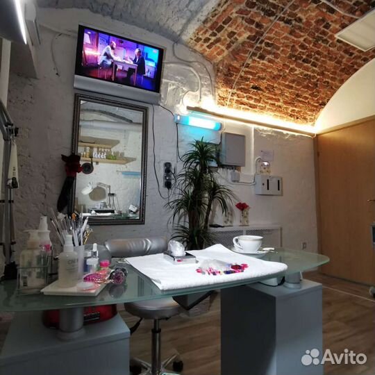 Педикюр, маникюр, депиляция