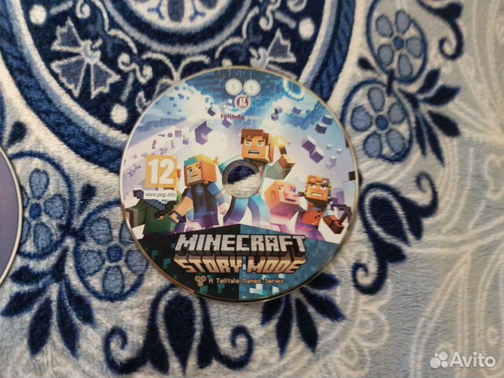 3 диска с играми привет сосед, 2 Майнкрафта