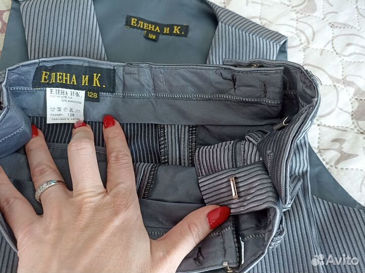 Жилет и брюки на 128 для мальчика, серый