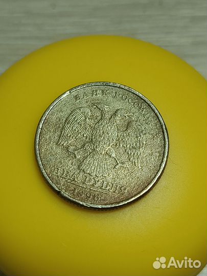 Монета 2 рубля, заводской брак, нет знака мд