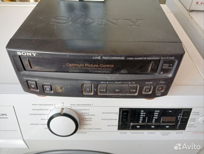 Видеомагнитофон sony