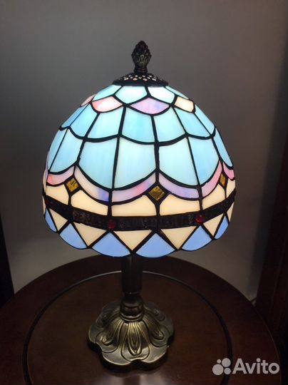 Лампа настольная в стиле Тиффани новая