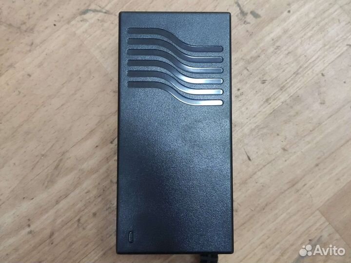 Блоки питания 24v, 2.6a, 36шт