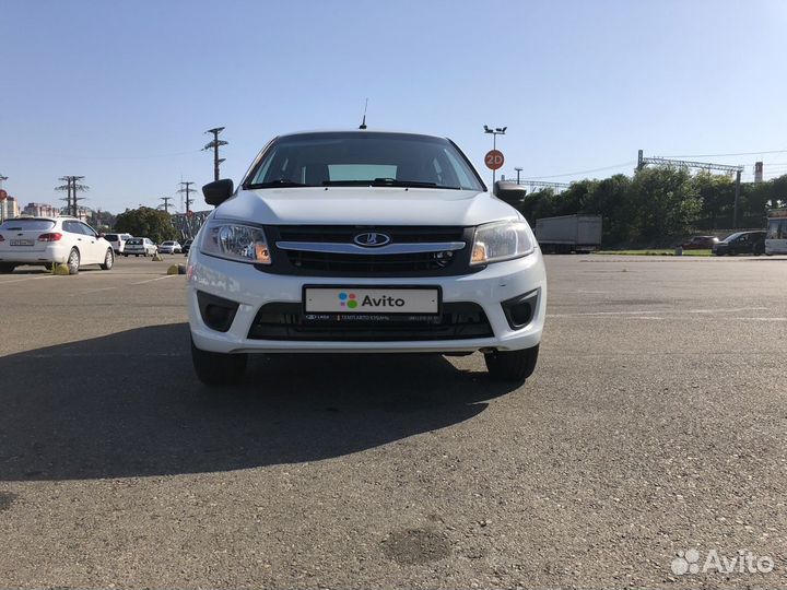 LADA Granta 1.6 МТ, 2018, 100 001 км