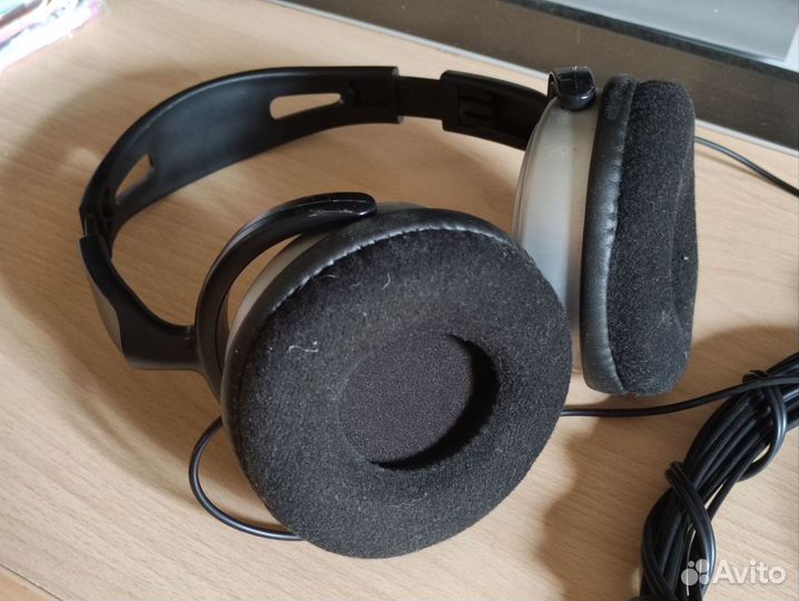 Наушники проводные Philips SHP2500