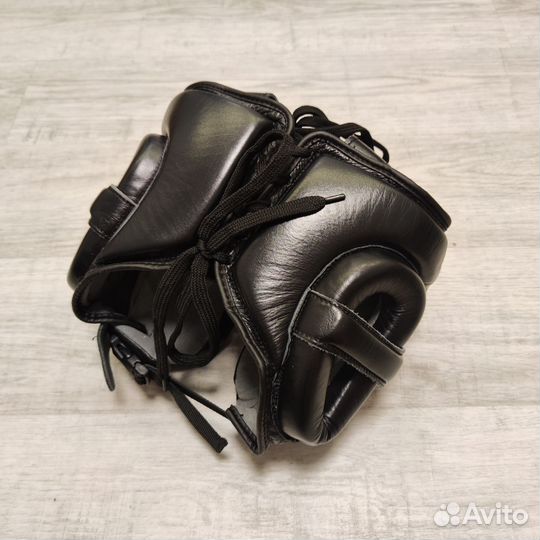 Шлем боксёрский Leaders Professional