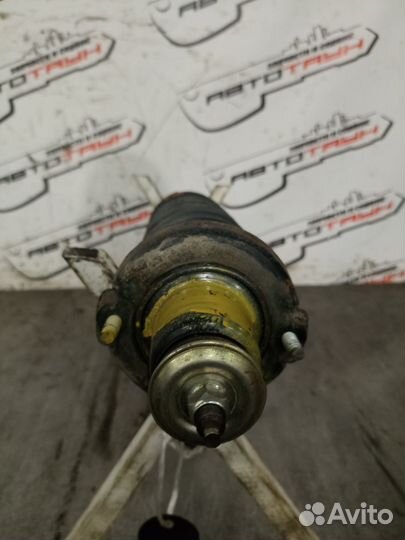 Стойка ходовки toyota raum EXZ15 задняя правая лев