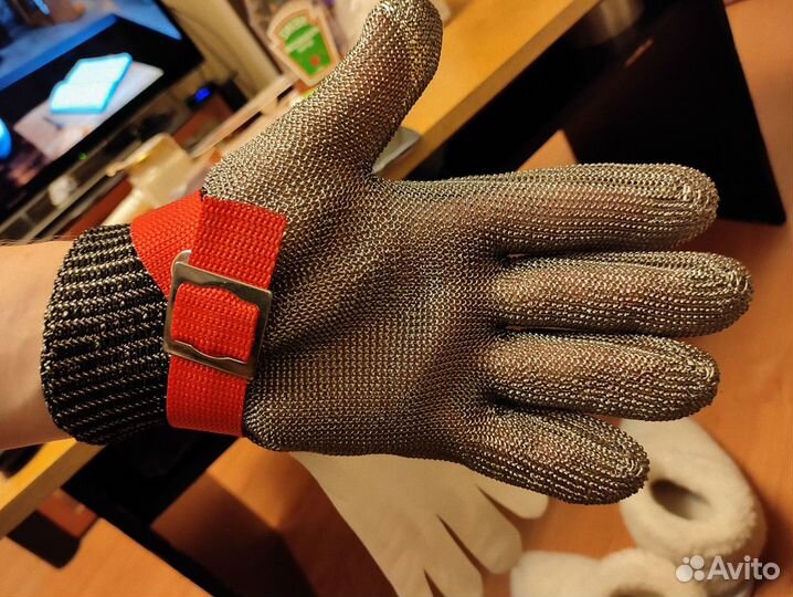 Кольчужная перчатка
