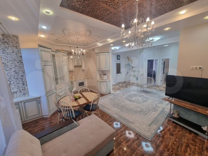 3-к. квартира, 106 м², 2/9 эт.