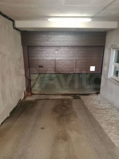 Машиноместо, 17 м²